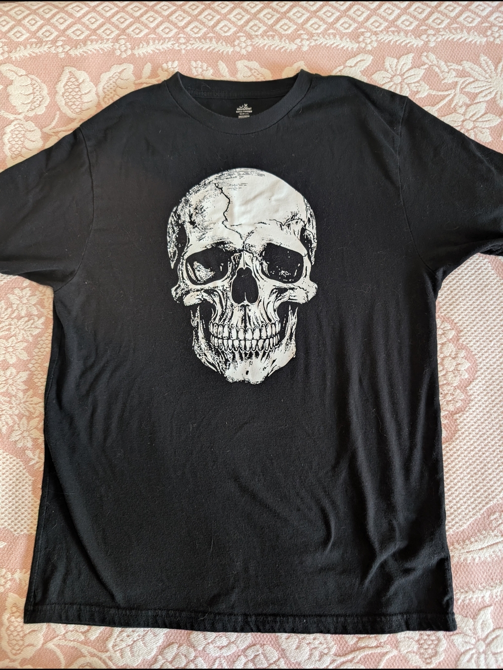 Black Skull Graphic Tee - Men's Casual Shirt